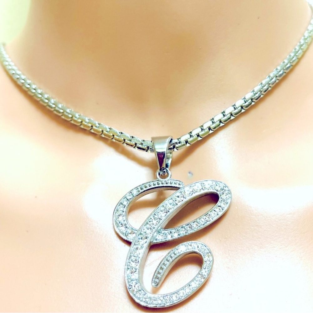 FASHION JEWELRY NECKLACE STAINLESS STEEL E INICIAL PENDANT CUBIC ZIRCONIA SILVER